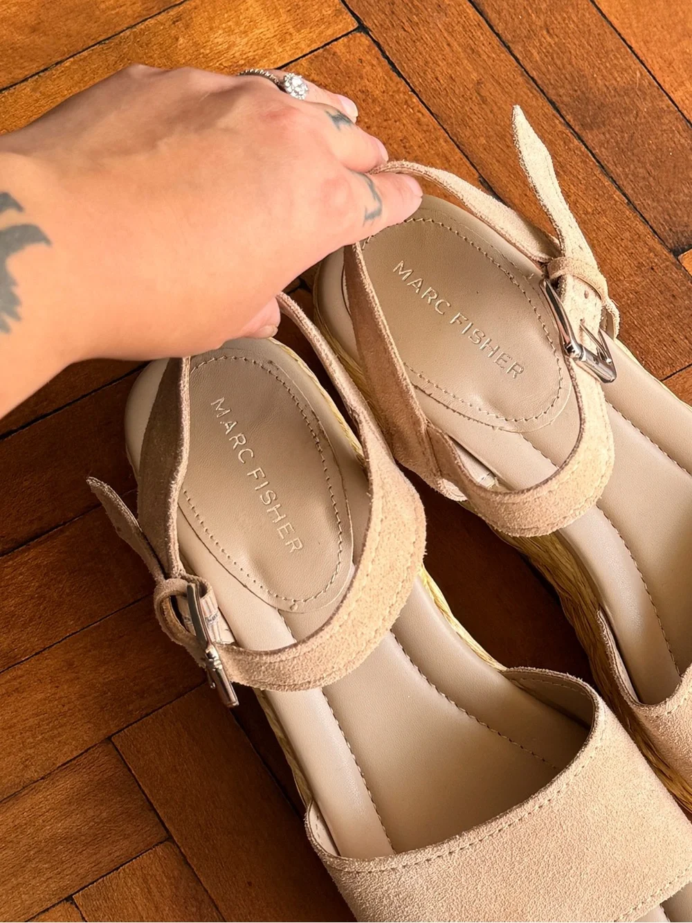 Sz 8.5 Marc Fisher Tan Suede Jellard Espadrille Chunky Jute Wrap Platform Sandal